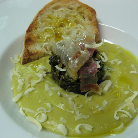 Wild chicory soup with Colonna mustard oil