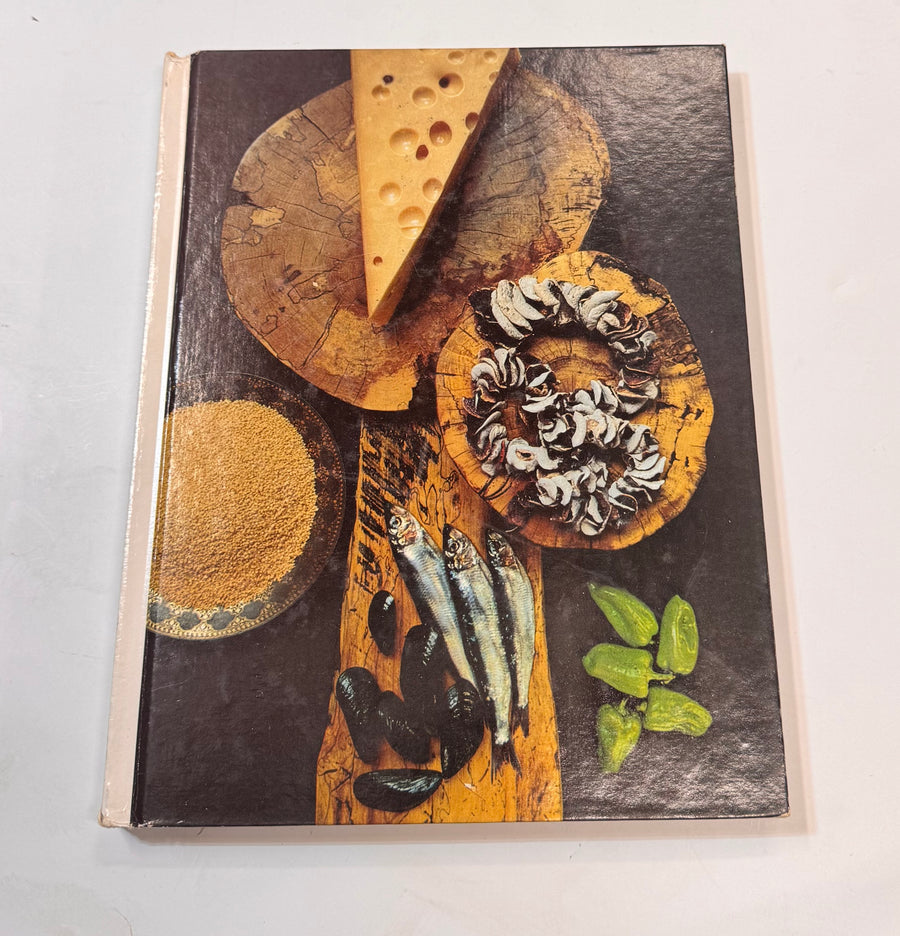 A Quintet of Cuisines - Switzerland, The Low Countries, Poland, Bulgaria and Romania, and North Africa Cookbook (Michael and Frances Field)